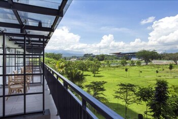 lorin sentul hotel
