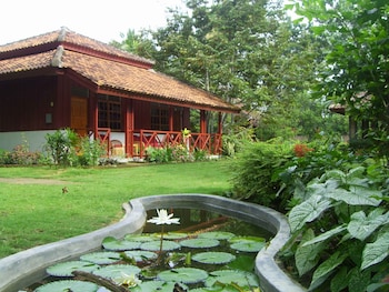the satwa elephant ecolodge