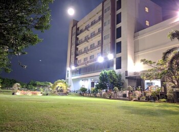 Amalia Hotel Lampung,Teluk Betung>>Bandar Lampung,3 star