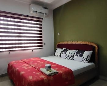 Enike Hotel,Nigeria>>Ibadan,2 star