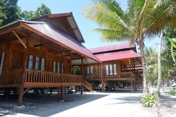 wakatobi patuno resort by sahid