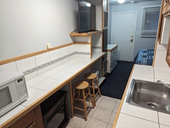 Majestic Rockies Motel,Sandy>>Salt Lake City,2 star