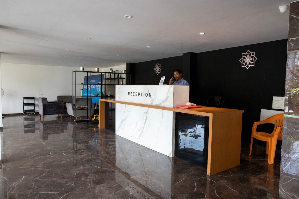 radhika inn
