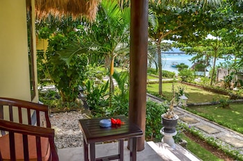 tamarind beach bungalows