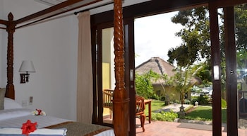 tamarind beach bungalows