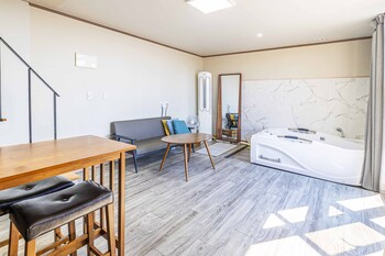 namhae butkokgiljinaseo