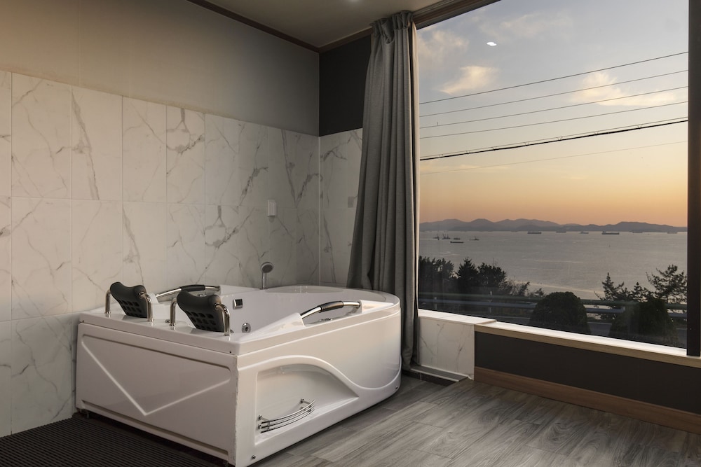 namhae butkokgiljinaseo