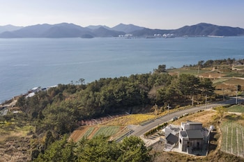 namhae butkokgiljinaseo