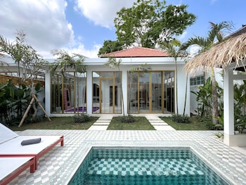 no rush villas