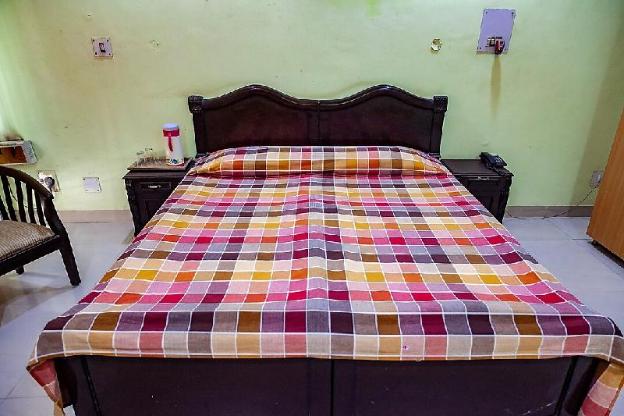 Rahi Tourist Bungalow,Sitapur,3 star