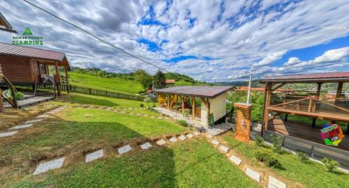 bosnian pyramid glamping