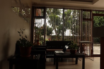 sarojus farmview hotel