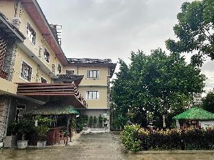 sarojus farmview hotel