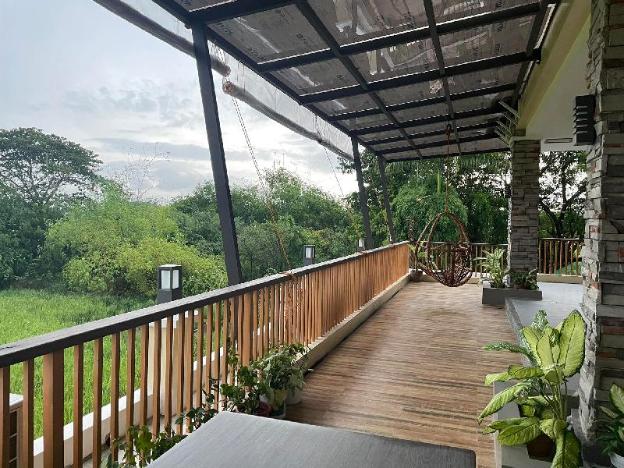 sarojus farmview hotel