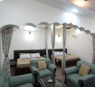 hotel yadu residency
