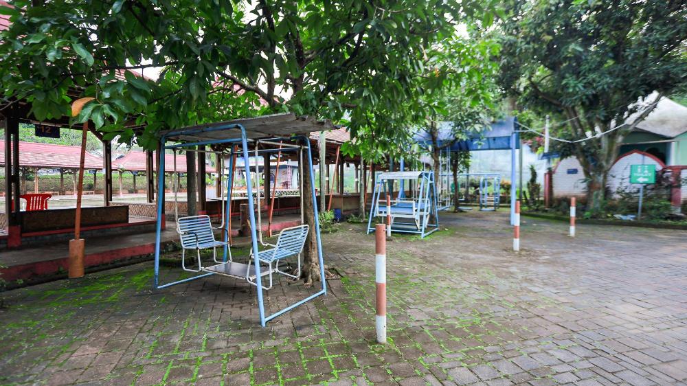 lembah gunung kujang by arba