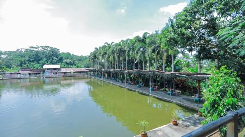 lembah gunung kujang by arba