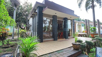 lembah gunung kujang by arba