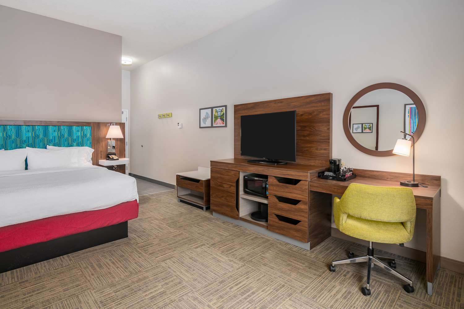 hampton inn and suites hartford manchester