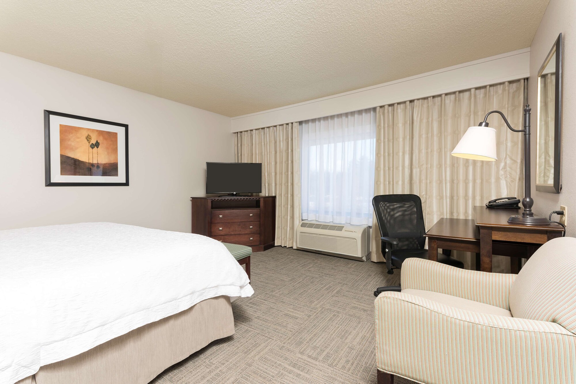 hampton inn and suites hartford manchester