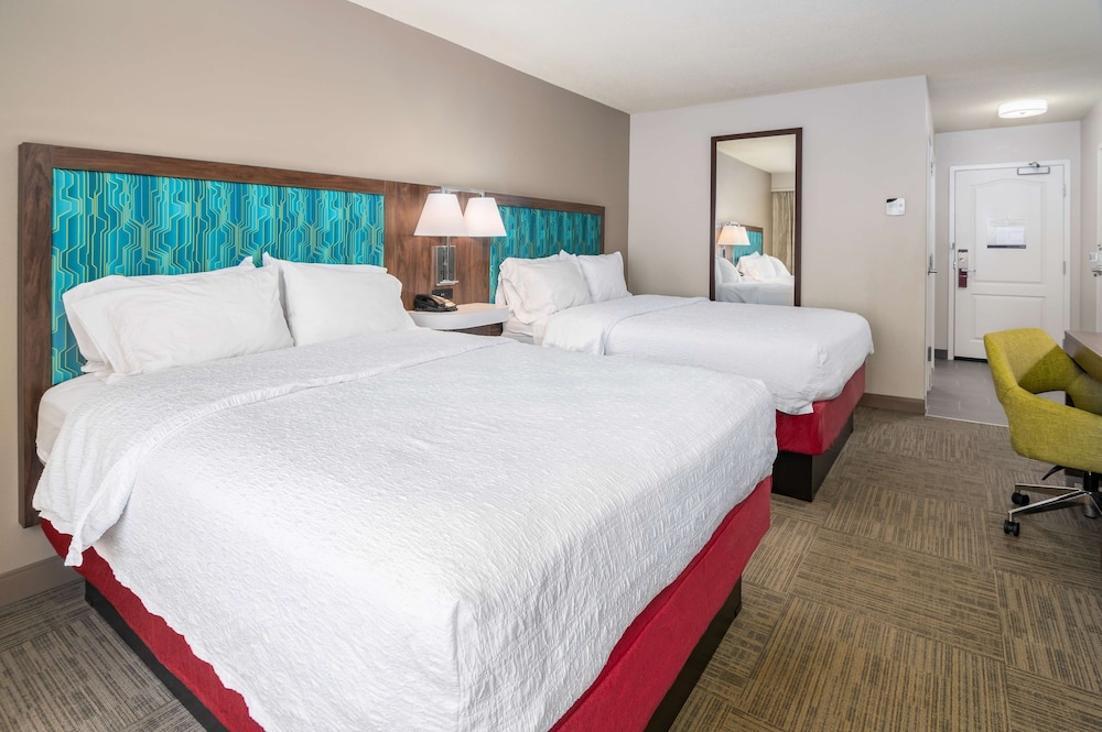 hampton inn and suites hartford manchester