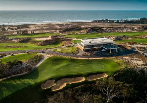 ixora ho tram by fusion