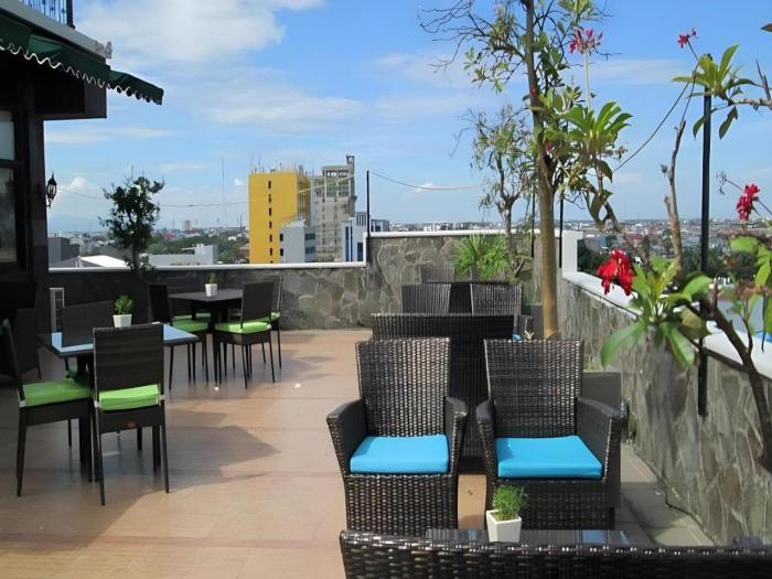kenari tower hotel