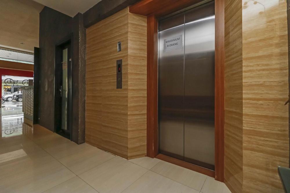 reddoorz plus grand populer hotel