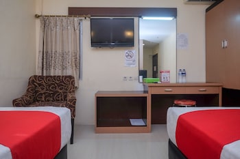 reddoorz plus grand populer hotel