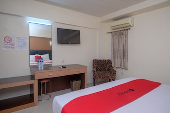 reddoorz plus grand populer hotel
