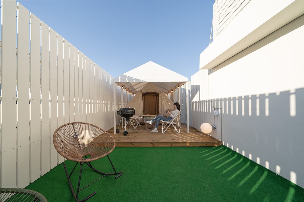 thehyoosik aank hotel guri