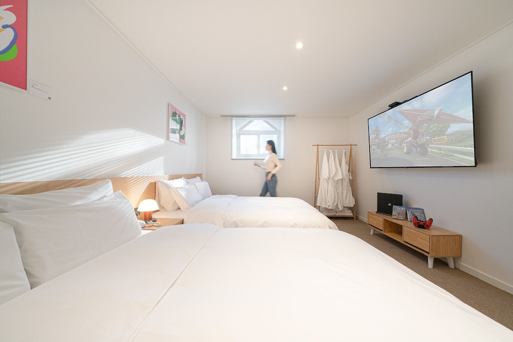 thehyoosik aank hotel guri