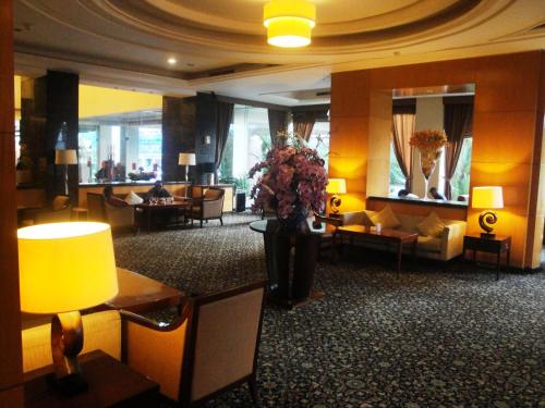 manado quality hotel