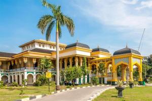 pardede international hotel