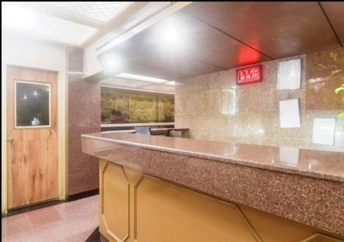 hotel subhash
