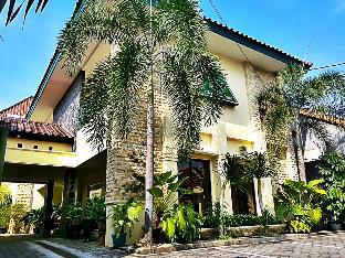 griya sentana hotel jogjakarta