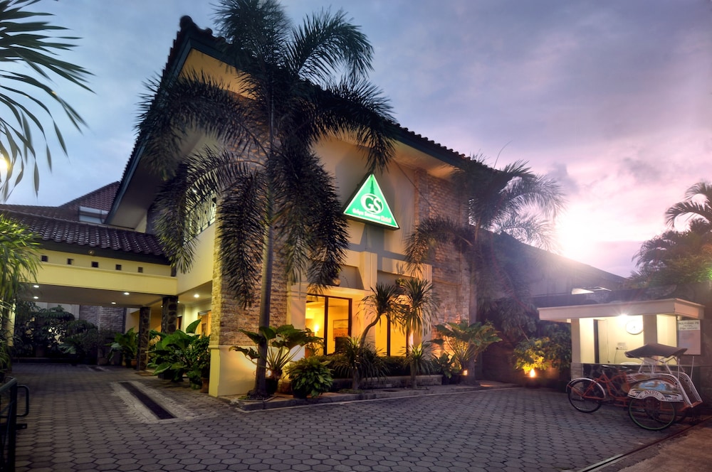 griya sentana hotel jogjakarta