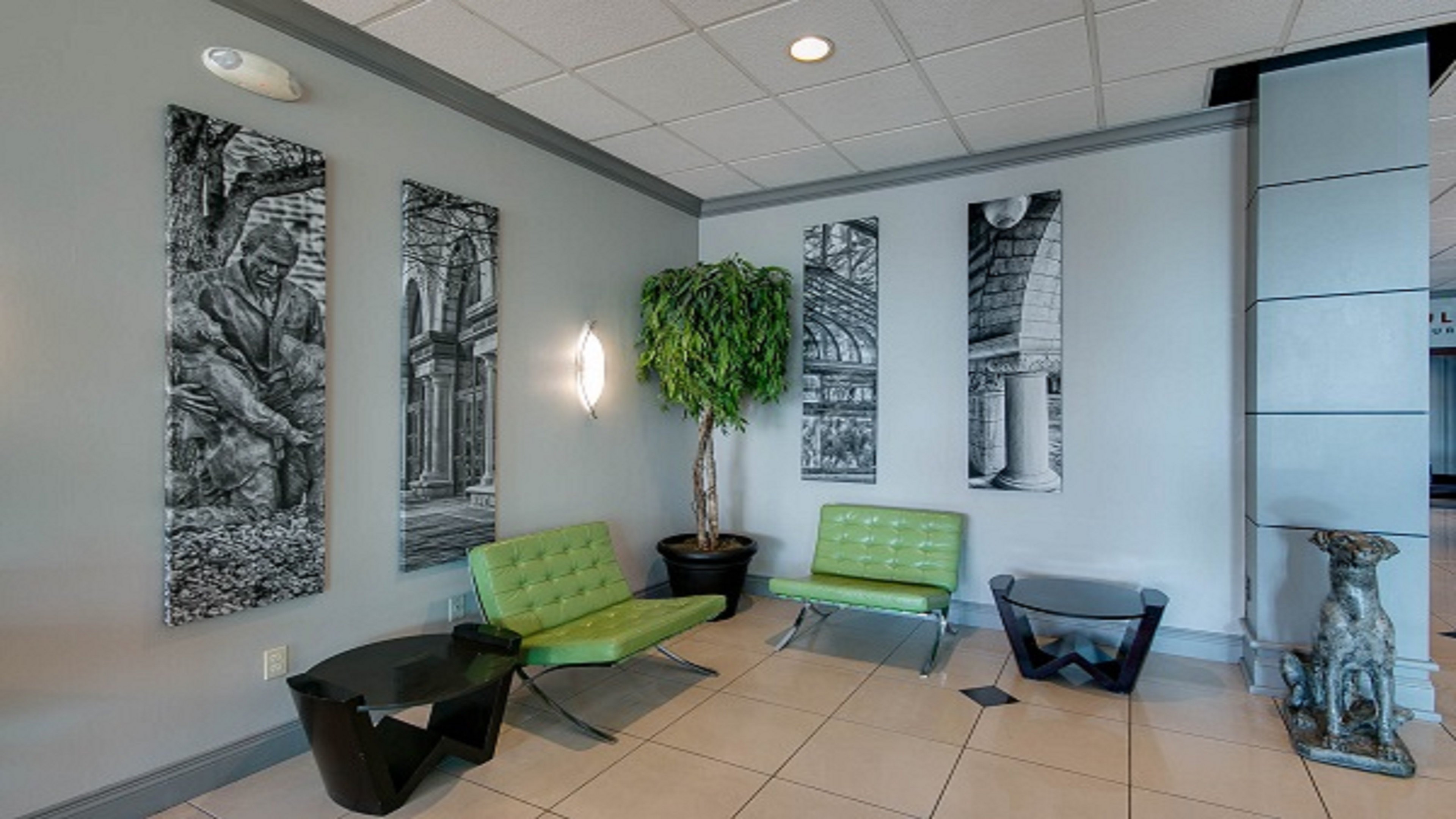 holiday inn manhattan at the campus by ihg