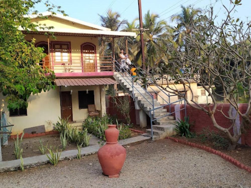 manan guest house