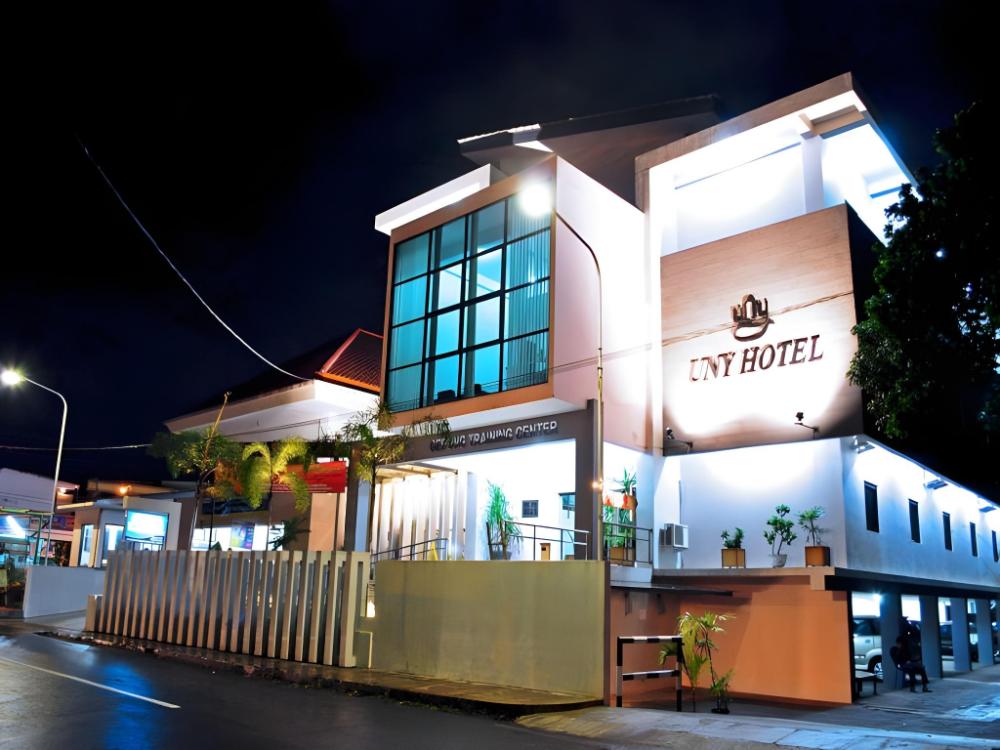 uny hotel