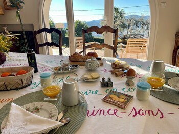 villa daphne