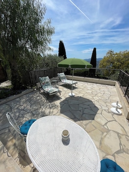 villa daphne