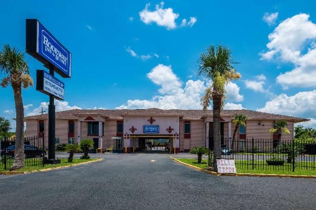 rodeway inn and suites east
