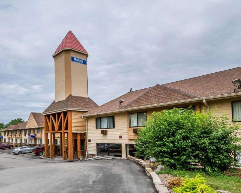 rodeway inn and suites east