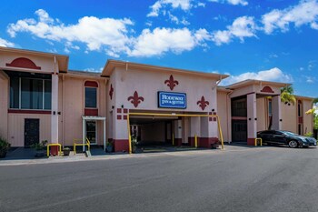 rodeway inn and suites east