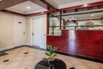 rodeway inn and suites east