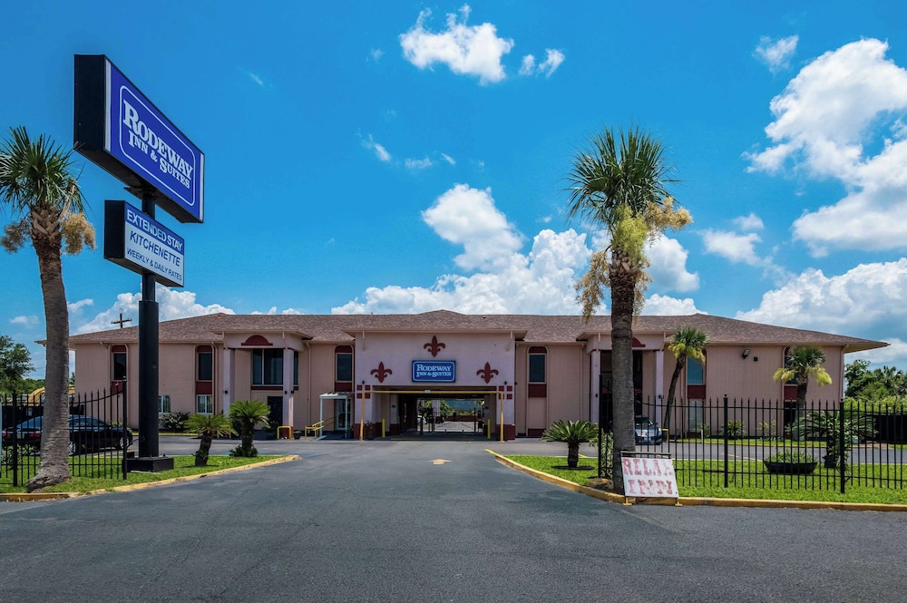 rodeway inn and suites east