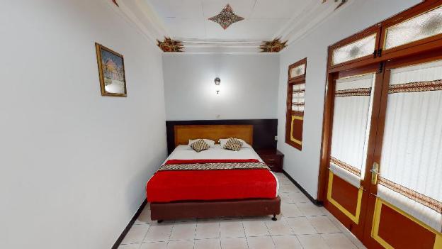 hotel batik yogyakarta