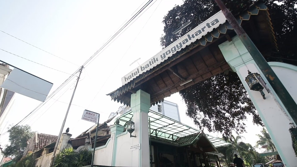 hotel batik yogyakarta