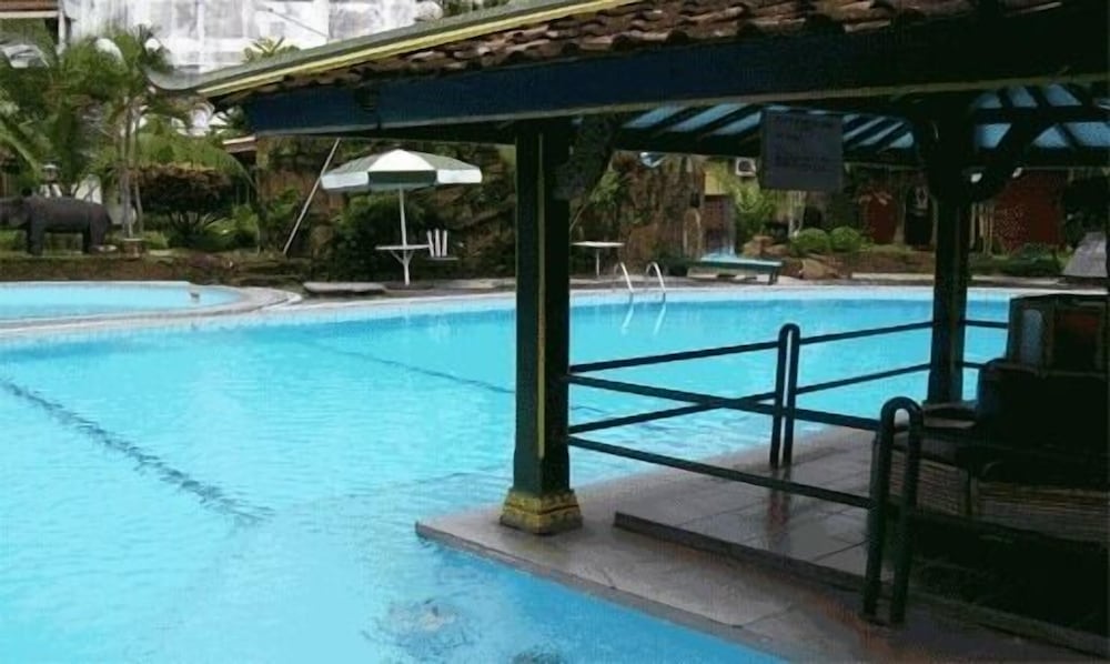 hotel batik yogyakarta